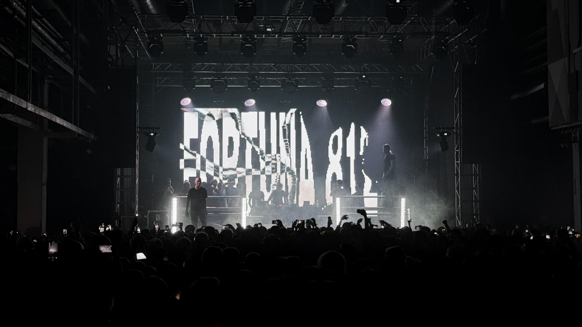 FORTUNA 812 · кадр 1